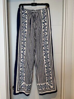 Abercrombie flowy wide leg pants size M